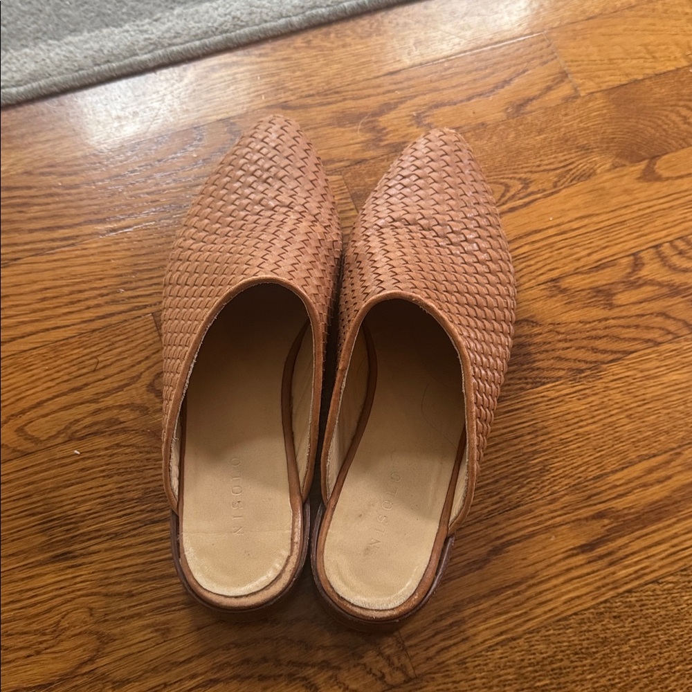 Nisolo Tan Woven Leather Mule Slides - Picture 2 of 6